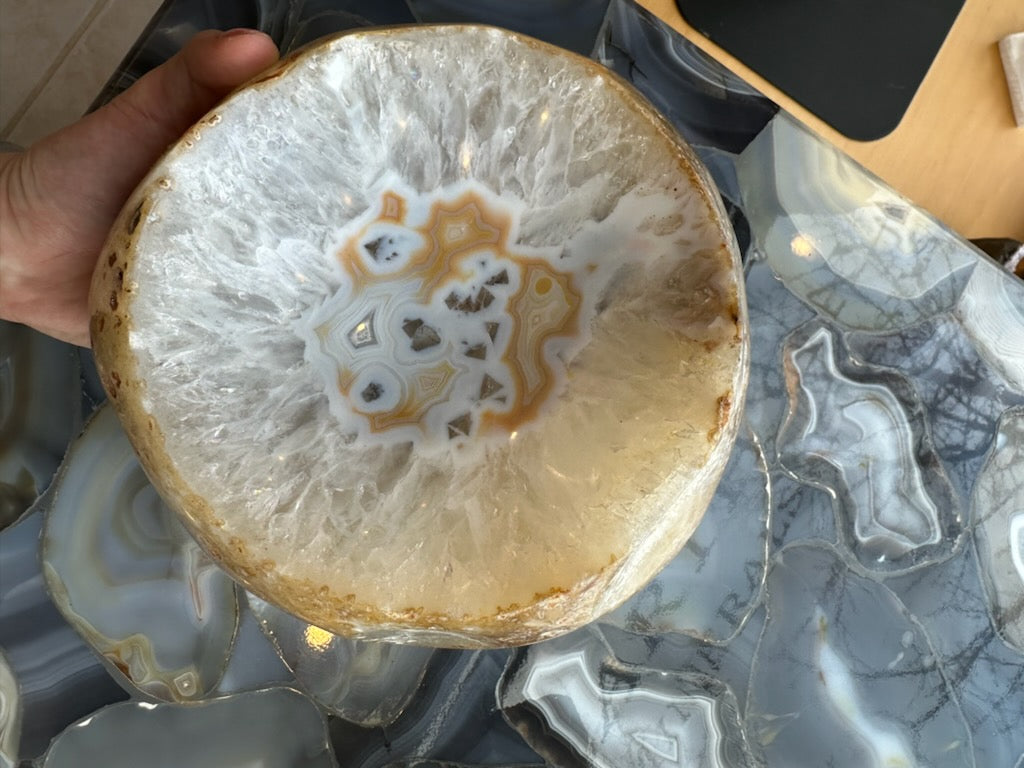 Agate Bowl 2.7 kg