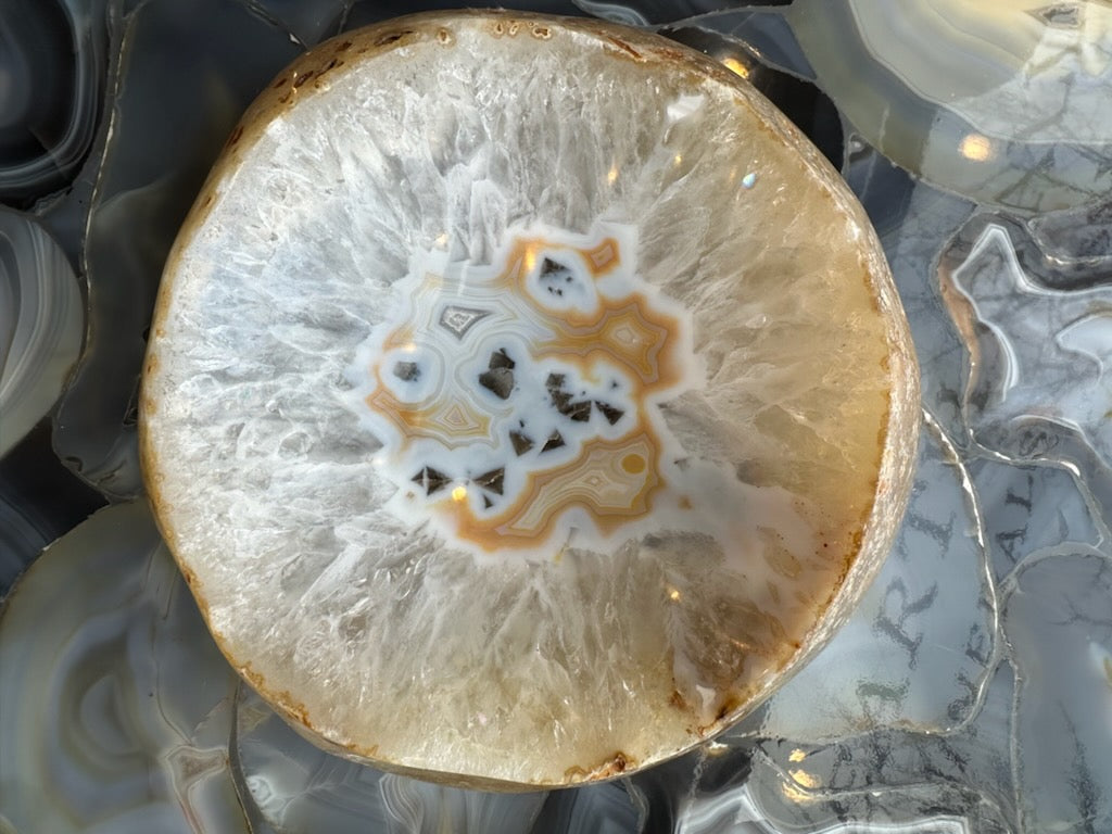 Agate Bowl 2.7 kg
