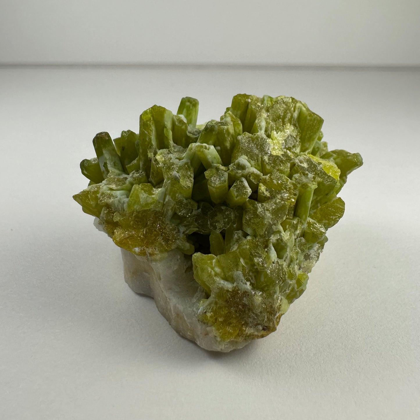 Pyromorphite with Plumbogummite on Matrix from Guangxi, China