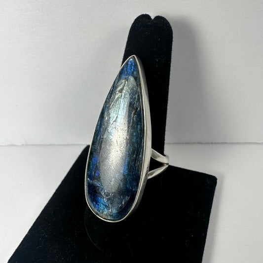 Kyanite Ring
