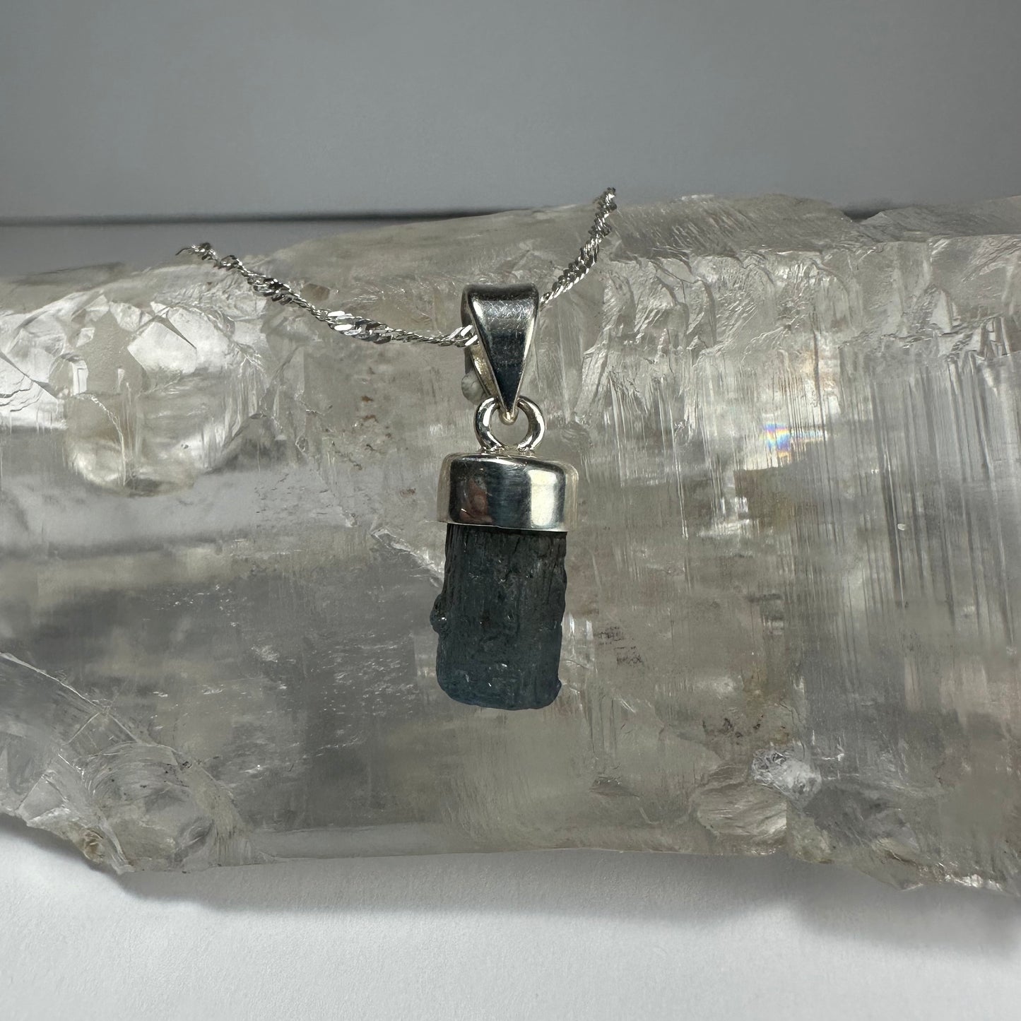 Natural Aquamarine Beryl Pendnat